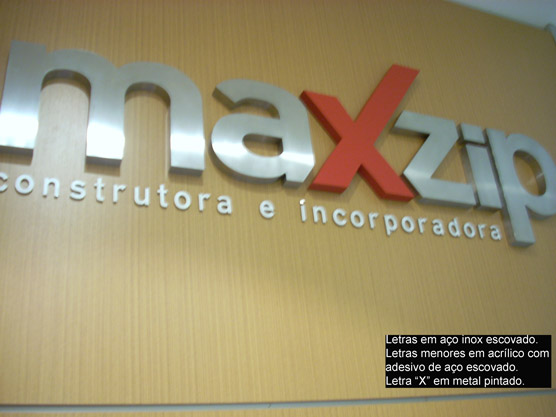 Letreiros, letras caixa, letras bloco, letras em aço inox.