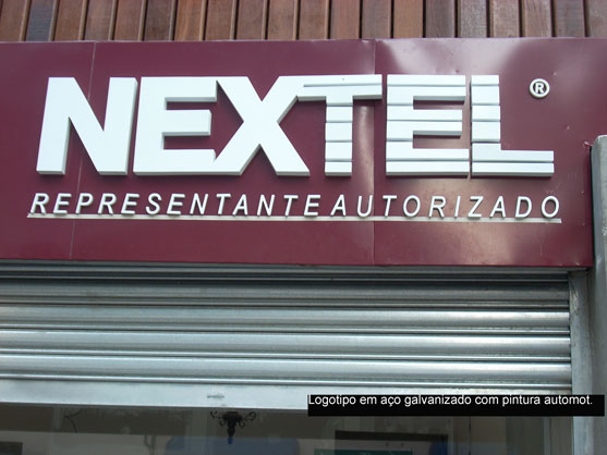 Letreiros, letras caixa, letras bloco, letras em aço inox.