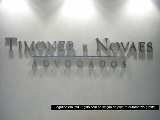 Letreiros, letras caixa, letras bloco, letras em aço inox.