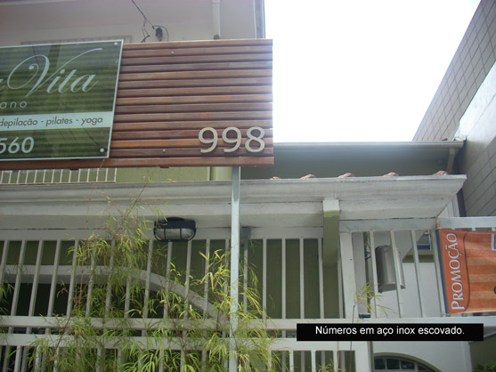 Letreiros, letras caixa, letras bloco, letras em aço inox.