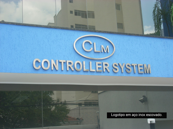 Letreiros, letras caixa, letras bloco, letras em aço inox.