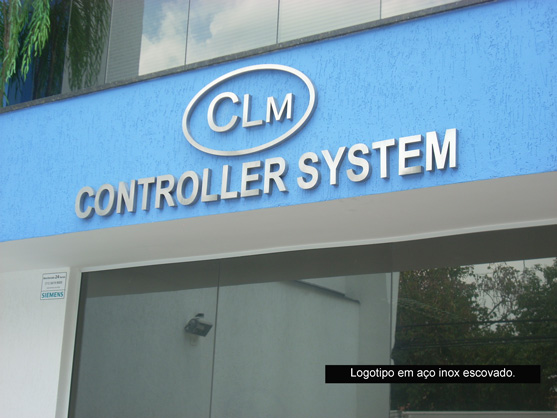 Letreiros, letras caixa, letras bloco, letras em aço inox.