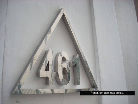 Letreiros, letras caixa, letras bloco, letras em aço inox.