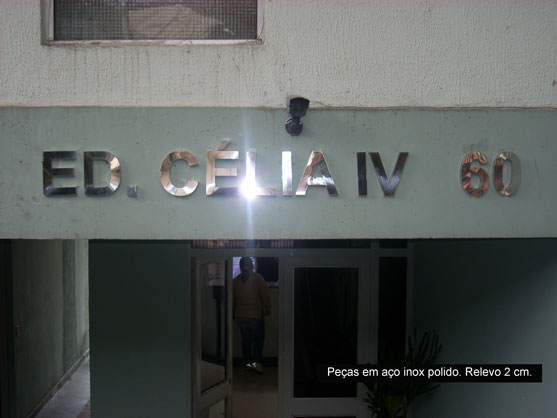 Letreiros, letras caixa, letras bloco, letras em aço inox.