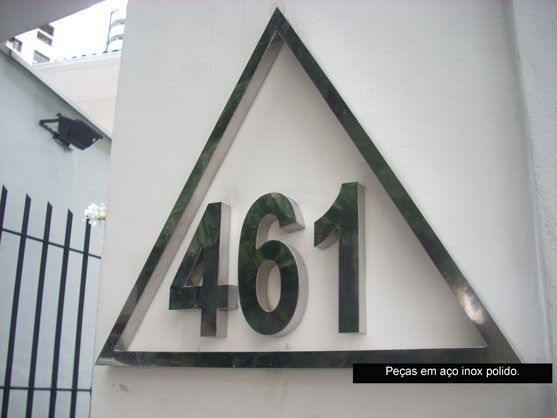 Letreiros, letras caixa, letras bloco, letras em aço inox.