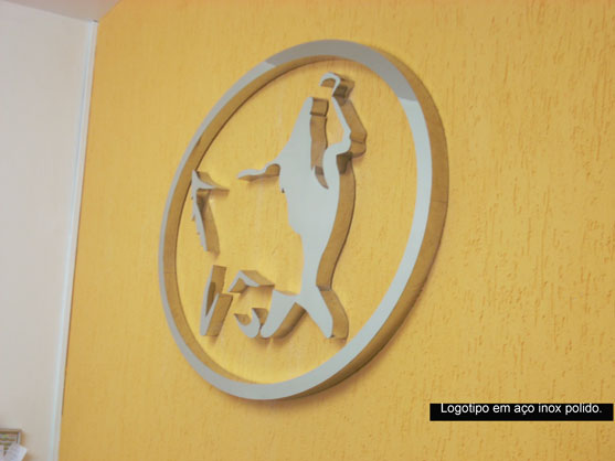 Letreiros, letras caixa, letras bloco, letras em a&ccedil;o inox.