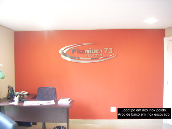 Letreiros, letras caixa, letras bloco, letras em aço inox.