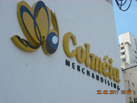 Letreiros, letras caixa, letras bloco, letras em aço inox.