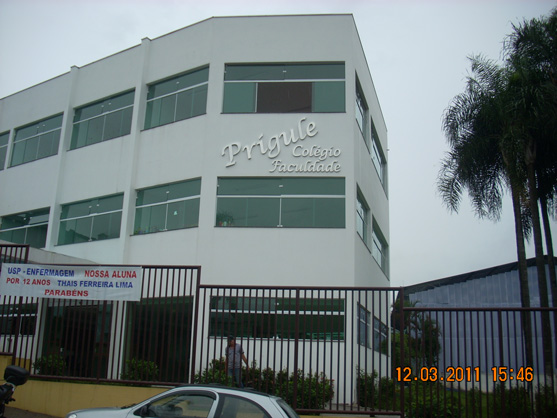 Letreiros, letras caixa, letras bloco, letras em aço inox.