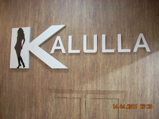 Letreiros, letras caixa, letras bloco, letras em aço inox.