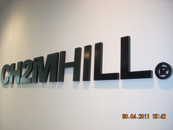 Letreiros, letras caixa, letras bloco, letras em aço inox.