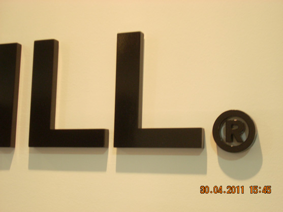 Letreiros, letras caixa, letras bloco, letras em aço inox.