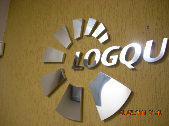 Letreiros, letras caixa, letras bloco, letras em aço inox.