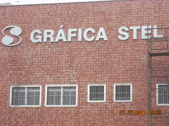 Letreiros, letras caixa, letras bloco, letras em a&ccedil;o inox.