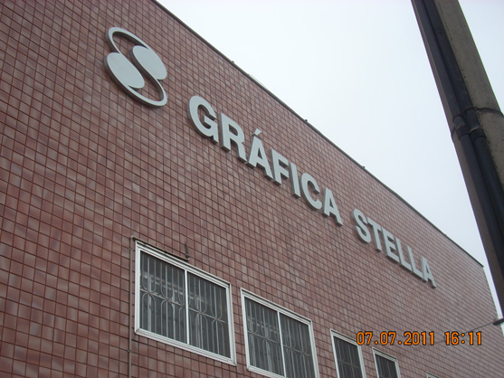 Letreiros, letras caixa, letras bloco, letras em a&ccedil;o inox.