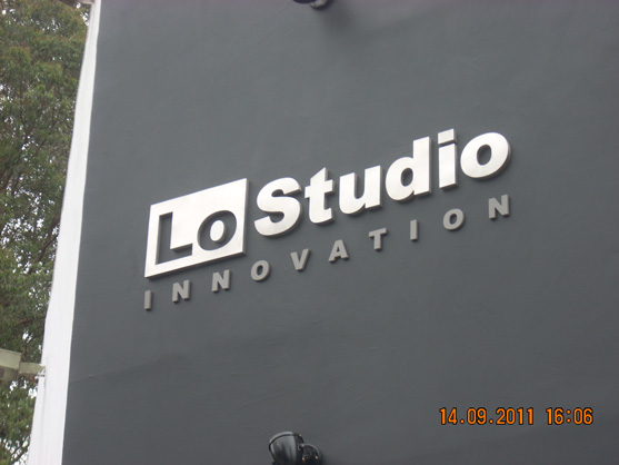 Letreiros, letras caixa, letras bloco, letras em aço inox.